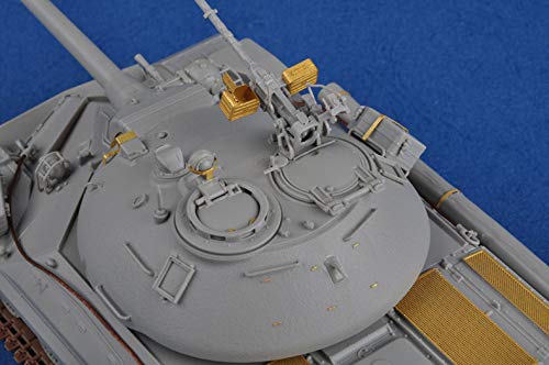 Amazon | ソ連軍 T-10M 重戦車 1/35 トランペッターモデルキット 05546